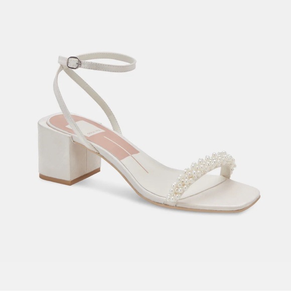 BEAUTIFUL Dolce Vita Zalima Heels - Picture 1 of 6